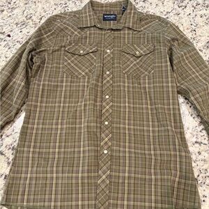 Wrangler Men's Olive Plaid Button Down Shirt